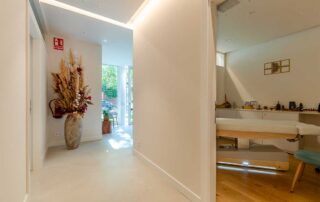 reforma-integral-de-local-en-sant-cugat-del-valles-pasillo-livil