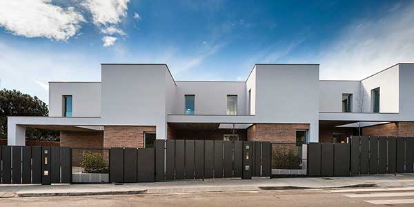 tipos-de-vivienda-de-obra-nueva-que-construimos-casas-adosadas-y-duplex tipos-de-vivienda-de-obra-nueva-que-construimos-casas-adosadas-y-duplex